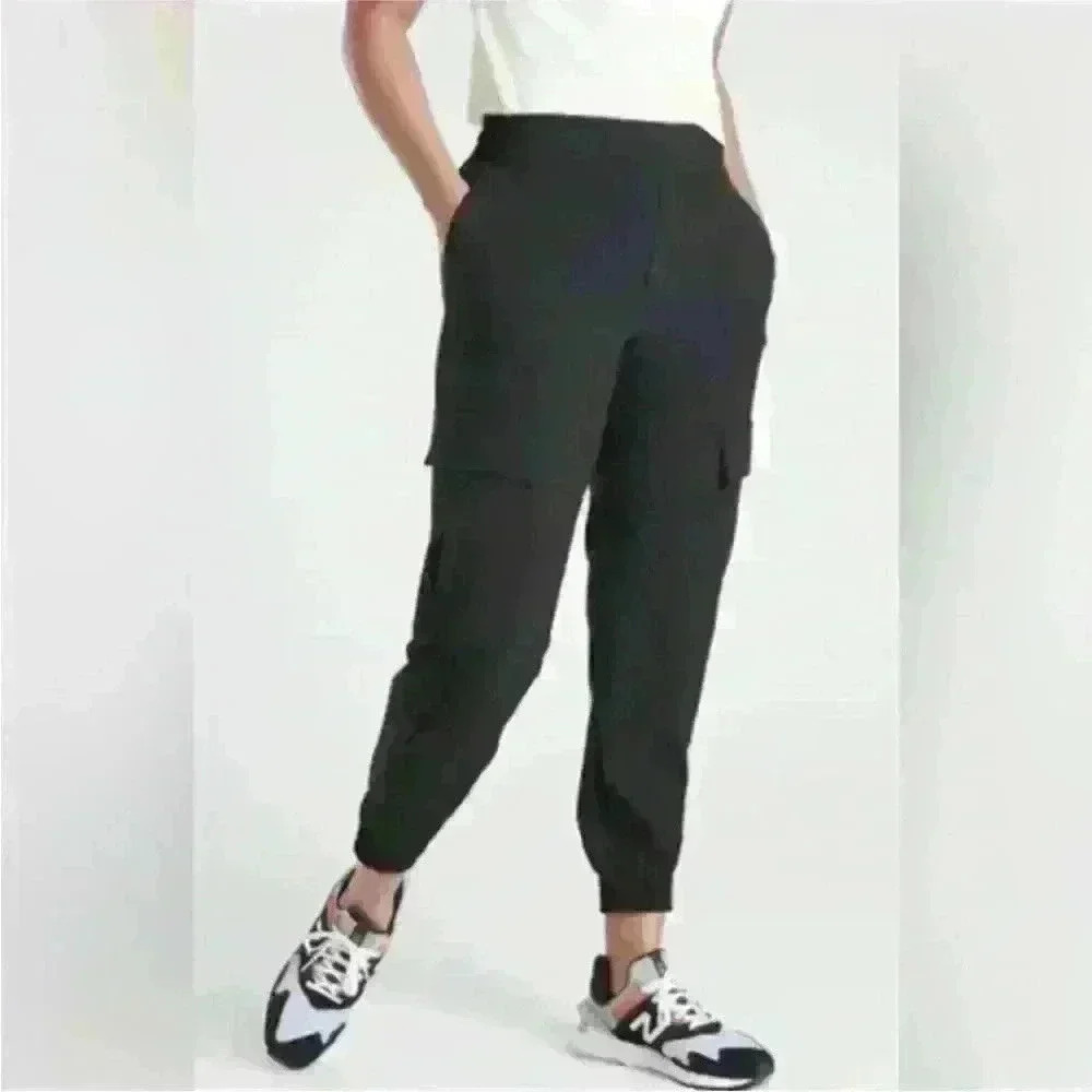Athleta Chelsea Utility Jogger Size 2 Lightweight Pants Zipper Snap Pocket